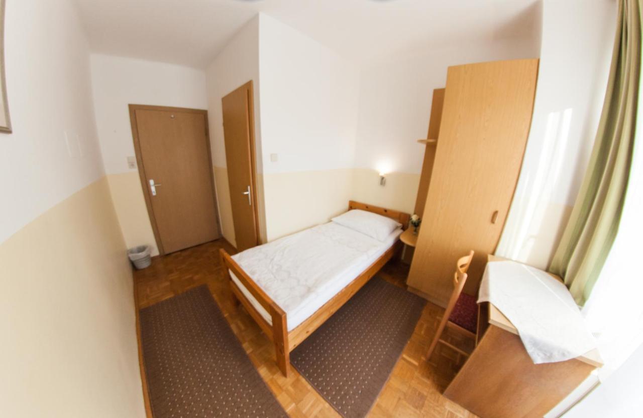Frühstückspension Kölich Klagenfurt am Wörthersee Exterior foto