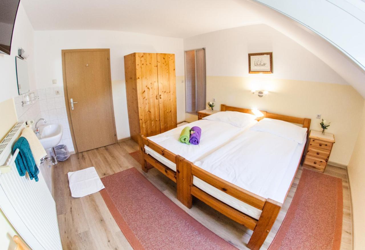 Frühstückspension Kölich Klagenfurt am Wörthersee Exterior foto