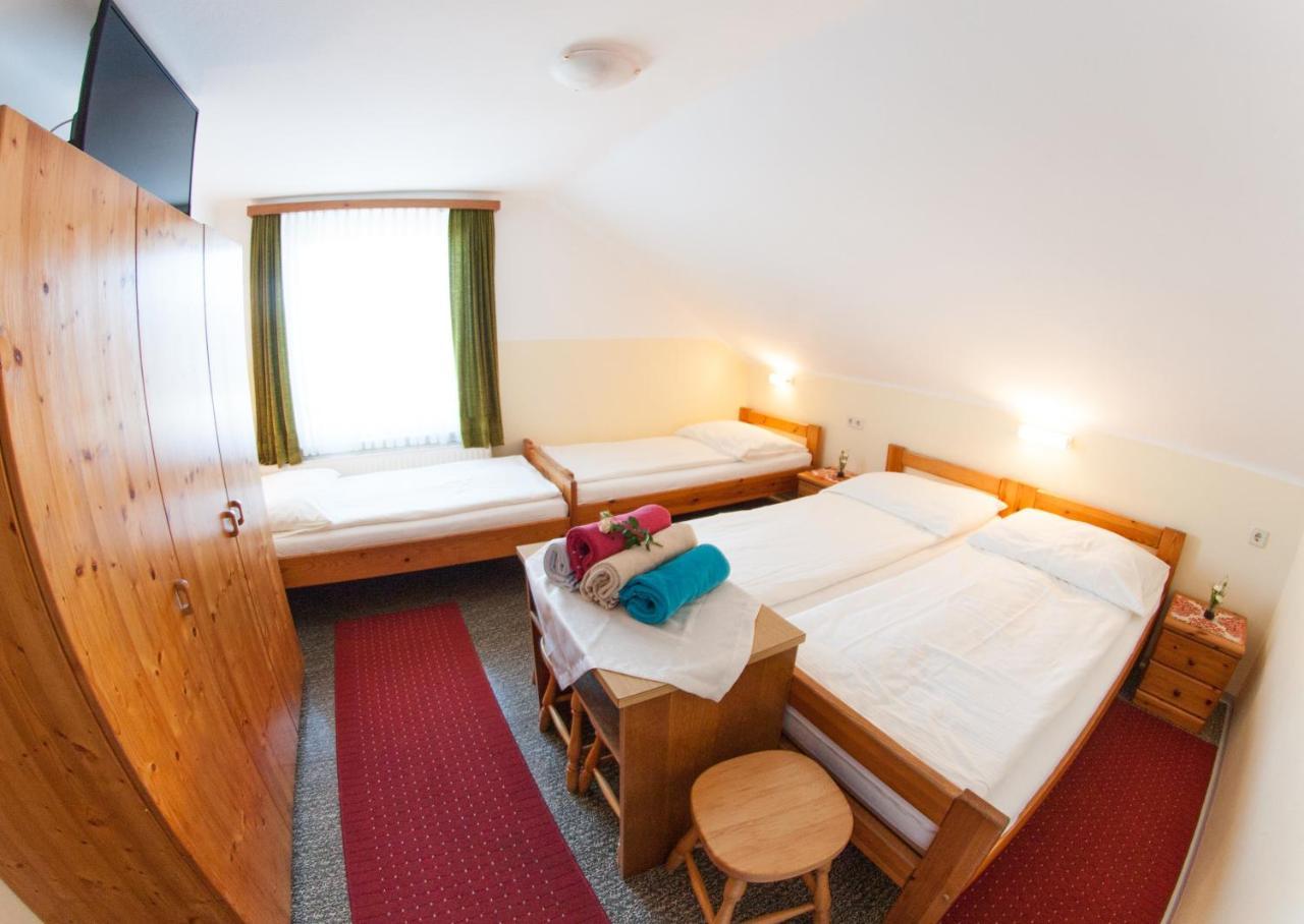 Frühstückspension Kölich Klagenfurt am Wörthersee Exterior foto